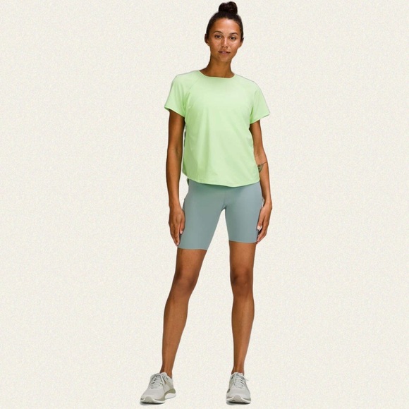 lululemon athletica Tops - Lululemon Lightweight Stretch Running Short Sleeve Shirt